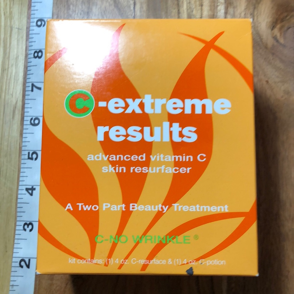 NEW Serious Skincare C-Extreme  2 Part Beauty Treatment